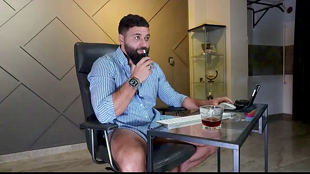 mattmasterss online show from February 23, 2:40 am