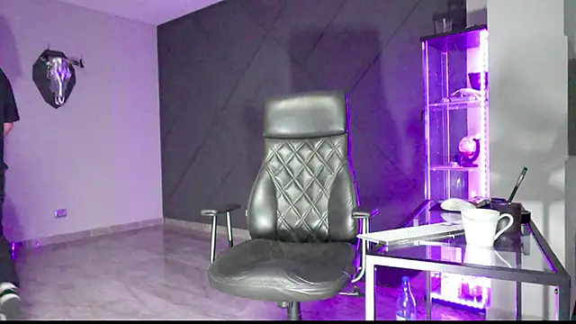 mattmasterss online show from March 7, 9:59 pm