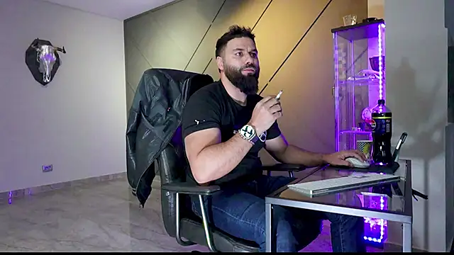 mattmasterss online show from March 9, 5:49 pm