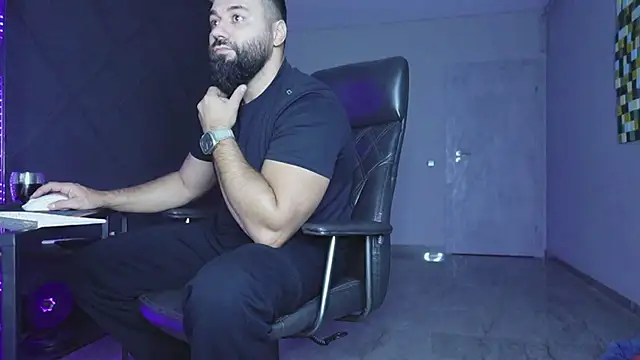 mattmasterss online show from November 27, 7:49 pm