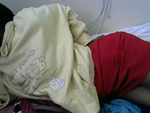 Ma-yolo001 online show from March 4, 7:19 am