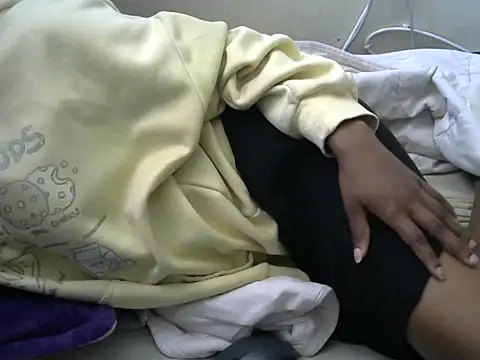 Ma-yolo001 online show from September 24, 8:50 am