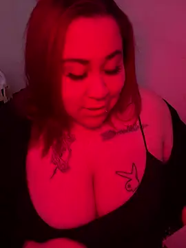 Juicyjordie online show from January 19, 5:05 am