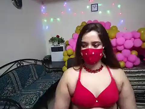 Snapshot of Arushisingh8888 chatting on December 20, 12:16 pm Arushisingh8888 online show from December 20, 12:16 pm