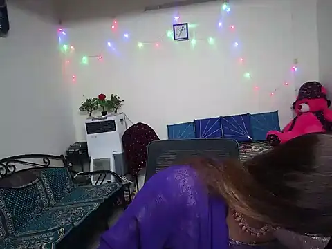 Snapshot of Arushisingh8888 chatting on January 15, 7:59 am Arushisingh8888 online show from January 15, 7:59 am