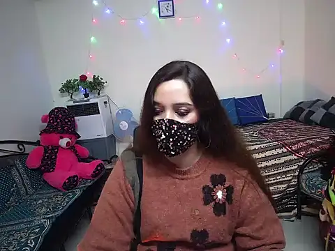 Snapshot of Arushisingh8888 chatting on January 19, 11:45 am Arushisingh8888 online show from January 19, 11:45 am