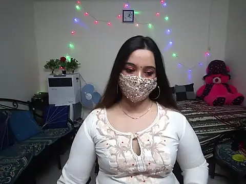 Snapshot of Arushisingh8888 chatting on February 12, 8:49 am Arushisingh8888 online show from February 12, 8:49 am