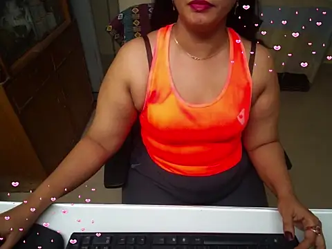 Snapshot of Arushisingh8888 chatting on September 16, 12:50 pm Arushisingh8888 online show from September 16, 12:50 pm