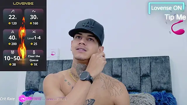 Snapshot of JAYCOB00 chatting on February 6, 1:49 am JAYCOB00 online show from February 6, 1:49 am