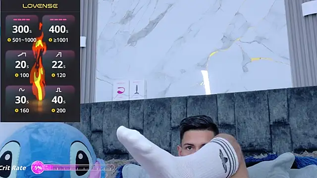 Snapshot of JAYCOB00 chatting on October 23, 12:54 am JAYCOB00 online show from October 23, 12:54 am