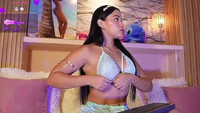 adri crof online show from November 4, 3:38 am