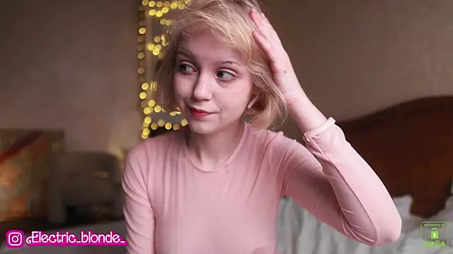 electric babe online show from March 7, 1:51 pm