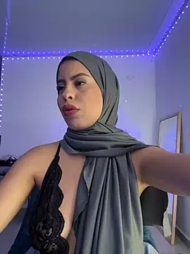 JannaNader12 online show from March 1, 11:47 pm