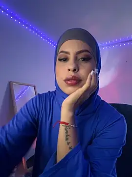 JannaNader12 online show from September 10, 10:10 pm