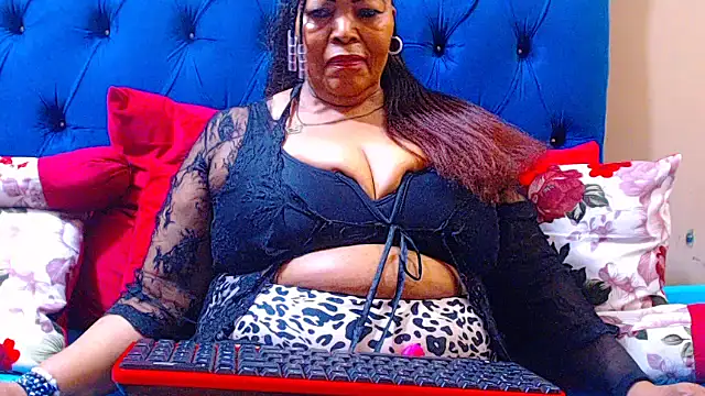 ebonycandy10 online show from October 1, 6:19 am