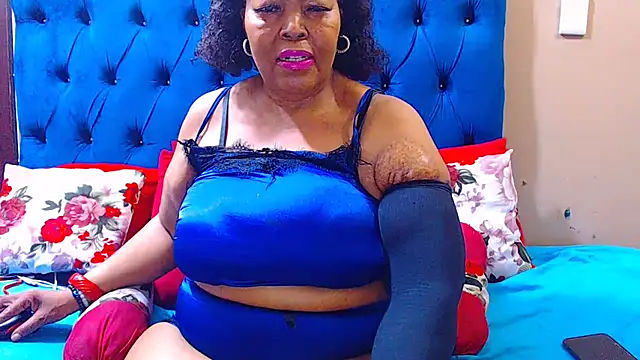 ebonycandy10 online show from October 25, 6:57 pm