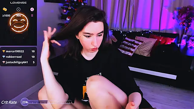 Snapshot of Lily_xBabe chatting on December 25, 10:06 am Lily xBabe online show from December 25, 10:06 am