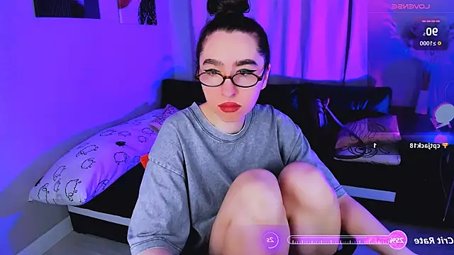 Snapshot of Lily_xBabe chatting on November 16, 10:10 am Lily xBabe online show from November 16, 10:10 am