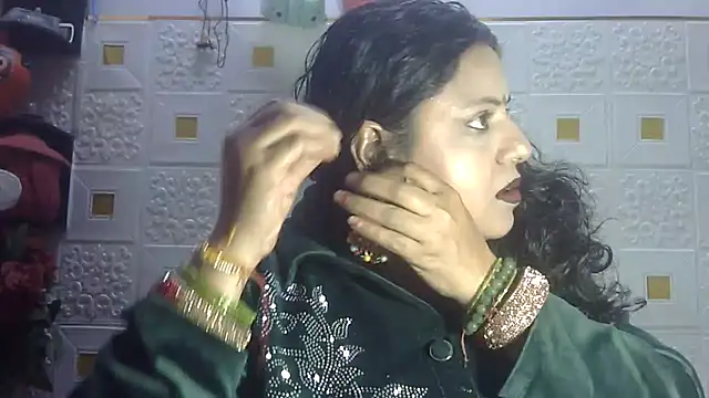 Sexy komolika online show from January 31, 3:11 pm