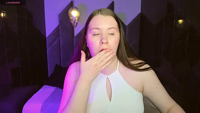 ShedarBrooks online show from February 21, 9:02 am