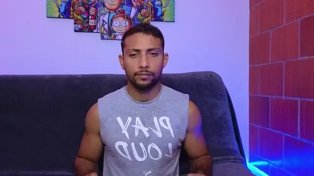 catalina y tylerjhons online show from January 5, 7:07 am