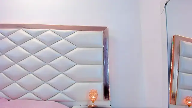 Snapshot of samanthaevans4 chatting on January 29, 8:04 pm samanthaevans4 online show from January 29, 8:04 pm