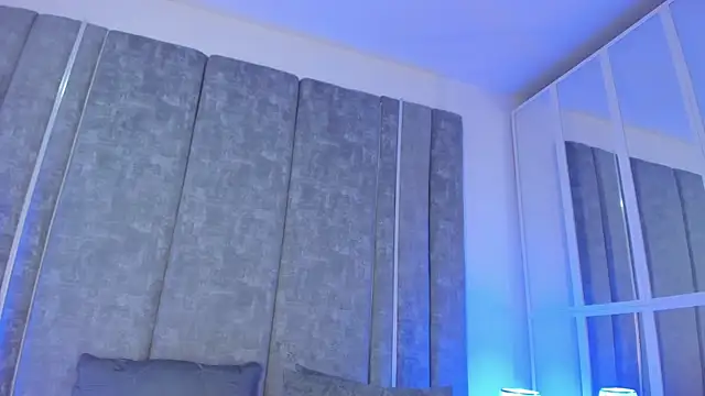 PaulinaDuarte online show from March 10, 3:41 pm