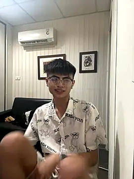 mumuowl online show from September 19, 4:29 pm