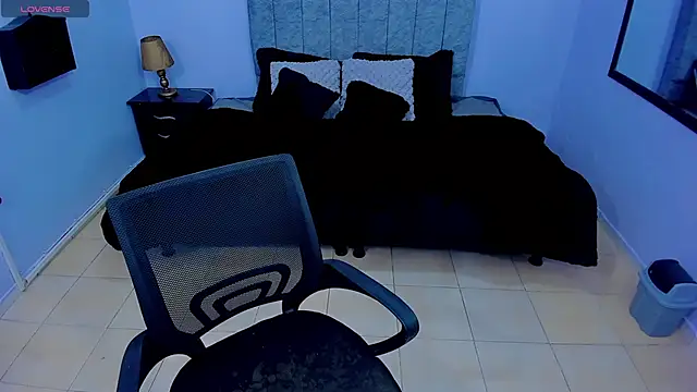 Lana stone  online show from January 24, 3:22 am