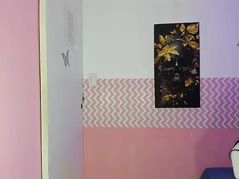 Emma-Wilson online show from January 29, 7:53 pm