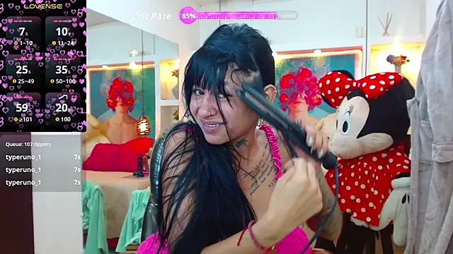 lorenapinto online show from October 13, 11:27 pm