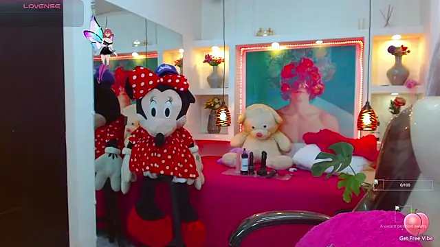 lorenapinto online show from October 22, 1:50 am