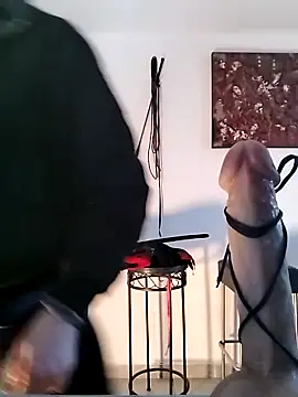 freyamoret online show from January 14, 3:47 pm