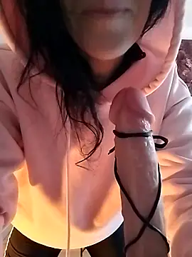 freyamoret online show from January 26, 7:32 am