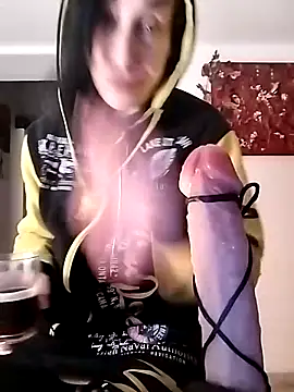 freyamoret online show from February 14, 4:04 am