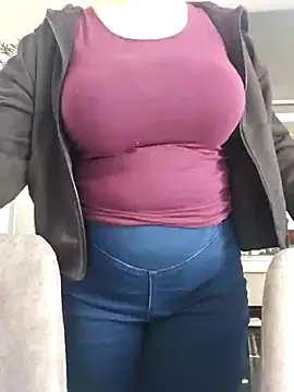 Snapshot of KristenVega chatting on March 6, 12:19 pm KristenVega online show from March 6, 12:19 pm