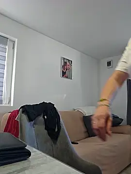 Snapshot of KristenVega chatting on October 28, 1:58 pm KristenVega online show from October 28, 1:58 pm