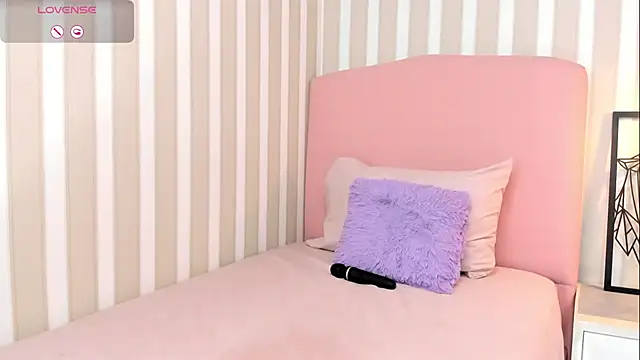 AMELIETARSON online show from February 20, 10:26 pm