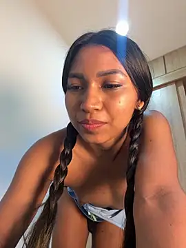 Barbiebrunette  online show from September 22, 6:48 am