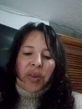 honeyhot paty online show from December 26, 9:15 pm