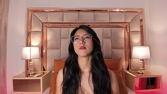 Snapshot of DaraBeckett chatting on December 26, 12:16 pm DaraBeckett online show from December 26, 12:16 pm