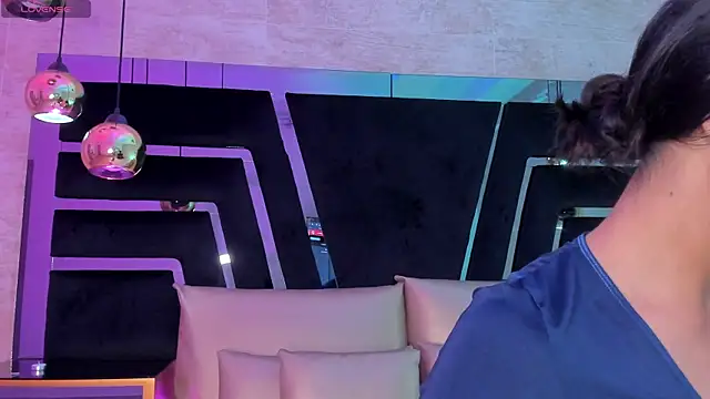 Snapshot of DaraBeckett chatting on November 9, 11:52 am DaraBeckett online show from November 9, 11:52 am