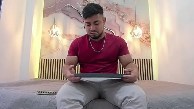 BrianMalonee online show from November 14, 11:53 am