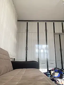 MuscleBoyy777 online show from December 12, 11:07 am