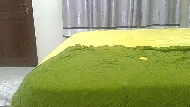 Fine assie online show from December 3, 9:57 pm