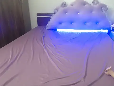 Mochi Soft online show from February 16, 7:15 am