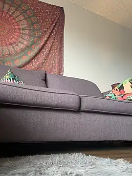 Your Paris online show from February 23, 6:34 pm