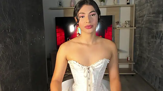 IsabelleFoxx  online show from February 14, 3:47 pm