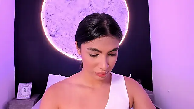 IsabelleFoxx  online show from March 6, 1:27 am