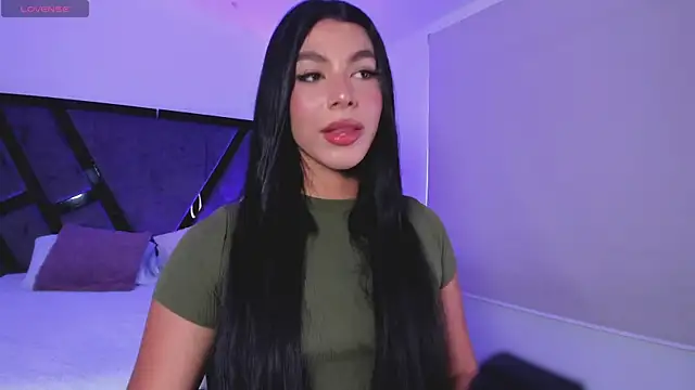 IsabelleFoxx  online show from October 13, 9:37 pm